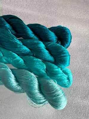 100%mulberry silk hand-dyed wrapping/velvet flower Twistless nosplit silk thread - Image 1 of 2