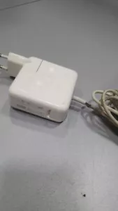 Apple (45W) MagSafe 2 Netzteil für Apple Macbook A1436 Beschädigte Kabel gebraucht - Bild 1 von 9