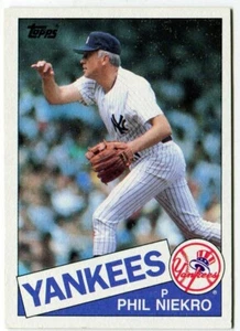 1985 Topps #40 Phil Niekro New York Yankees - Picture 1 of 2