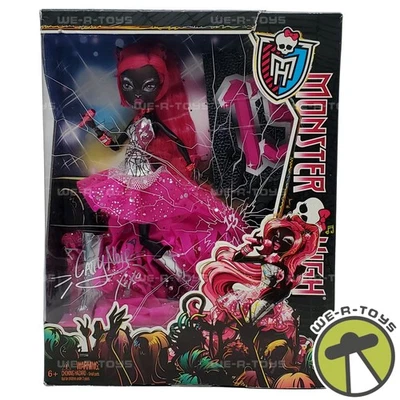 Monster High Catty Noir Friday the 13th Doll 2013 Mattel #Y7729 NEW - Image 1 of 4