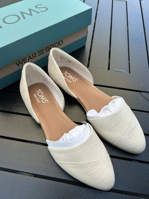 TOMS Jutti Dorsay New In box - Size 7.5 - Image 1 of 3