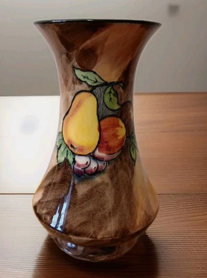 Vintage H & K Tunstall "Luscious" Series vase. Hand Painted & Signed. (17cm) - Image 1 of 4