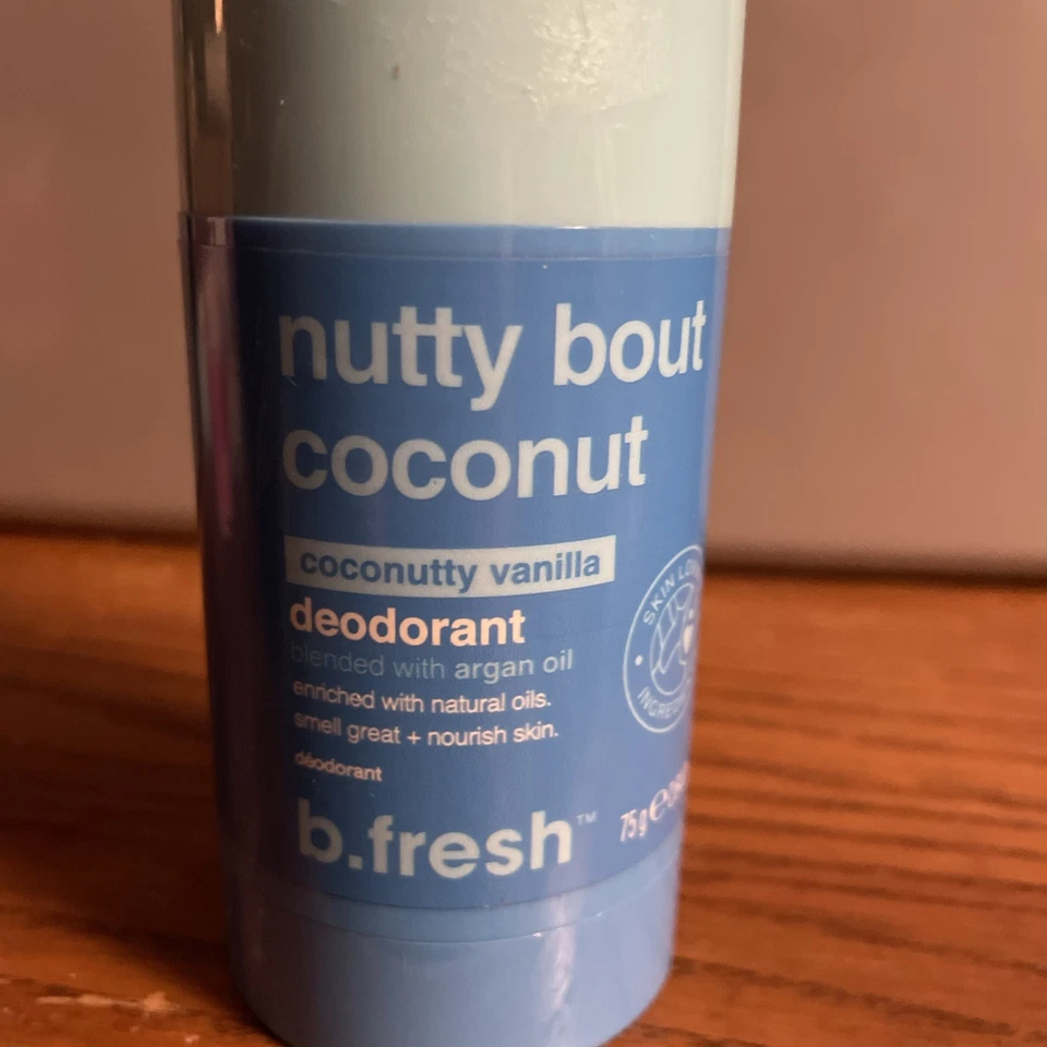 Desodorante B.FRESH NUTTY BOUT COCO SIN ALUMINIO 75 g / 2,64 oz Foto 1 de 4