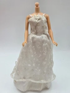 Vintage Barbie Doll Clothes White Lace Wedding Gown Flower Daisy Print Tlc - Picture 1 of 14