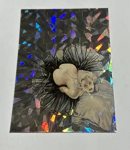 1992 Olivia Collector Cards series 1 - Prism Chase Card - #P6 Sea of SATIN - Picture 1 of 4