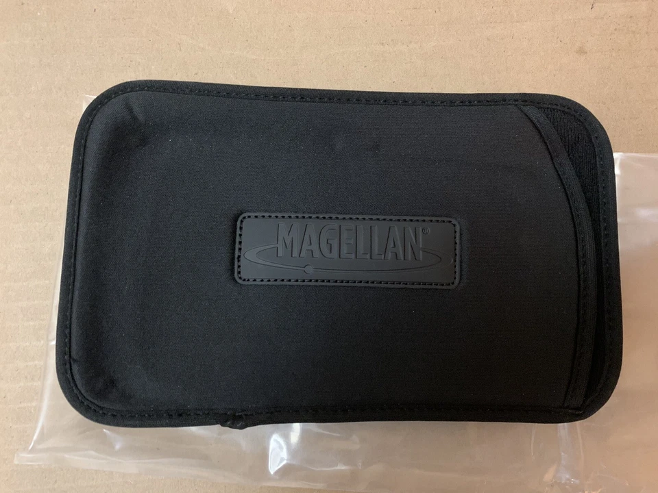 Magellan GPS 7" Neoprene Slip Case RoadMate 1700-MU 9020T-LM RV9165T - Image 1 of 2