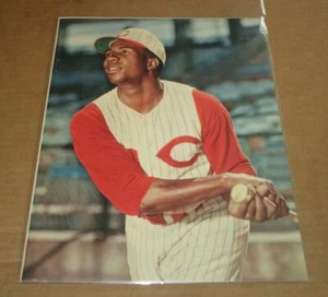 1965 SPORT MAGAZINE COLOR PAGE FRANK ROBINSON CINCINNATI REDS - Picture 1 of 1