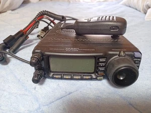 YAESU FT-100M 50W HF/VHF/UHF All Mode Transceiver gebraucht - Bild 1 von 14