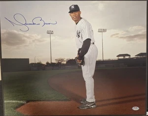 Mariano Rivera New York Yankees Signed 16x20 Pic PSA Autograph Photo - Picture 1 of 1