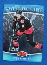 2006 Flair Showcase Hockey Wave of the Future Dion Phaneuf Calgary Flames #WF7
