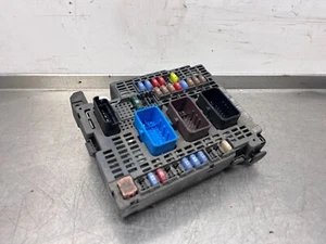 PEUGEOT 508 MK1 2011 2.0 HDI UNDER BONNET FUSE BOX 9674921980 - Picture 1 of 3