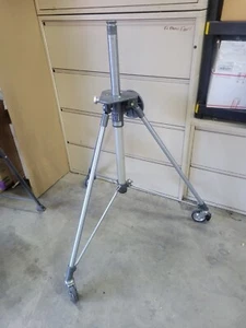 ITE T5 Professional Television Tripod Base With Wheels Vtg - Picture 1 of 15