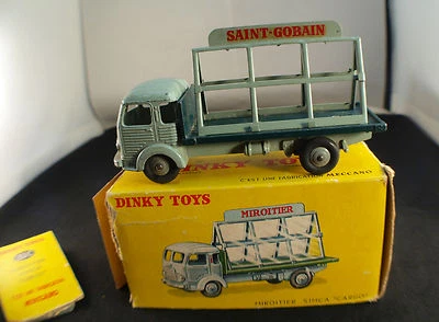 Dinky Toys F N° 33 C Camion Simca Cargo Miroitier Saint Gobain In Scatola - Immagine 1 di 4