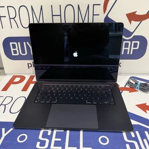 Apple MacBook Air 15 Zoll M2 8GB RAM 256GB SSD Mitternacht - Bild 1 von 5