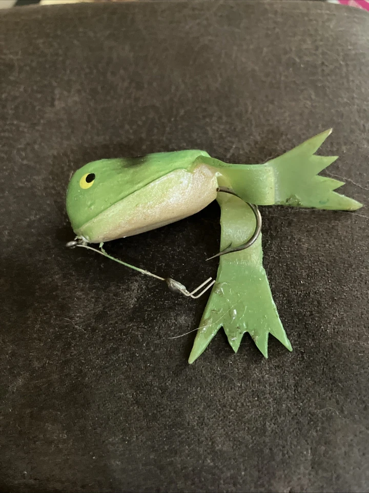 Señuelo de pesca rana vintage años 30 marca desconocida como nuevo Foto 1 de 1