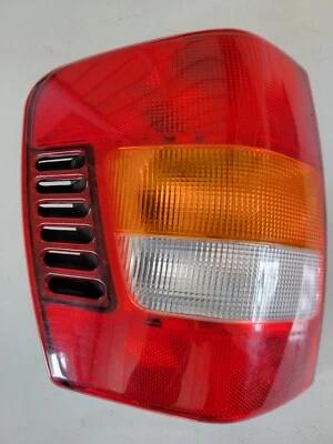 Luz trasera izquierda para conductor Jeep Grand Cherokee WJ 1999-2004 luz trasera izquierda lámpara Foto 1 de 4