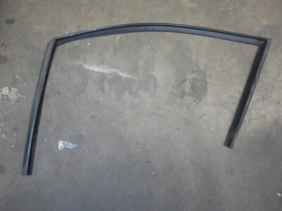Marco de ventana lateral delantero izquierdo sello moldura moldura 2004-2010 BMW E60 525i 530i Foto 1 de 4