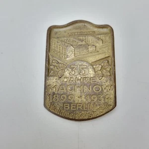 1899-1934 Berlin Germany Jahre Machnow Company Badge Pinback - Picture 1 of 3