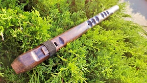 Flauta estilo nativo americano druida - Llave de E - Sonido claro / silbato - Imagen 1 de 7