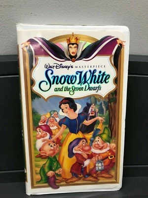 1994 Walt Disney's Masterpiece Snow White and the Seven Dwarfs VHS Cat. #1524 - Image 1 of 4