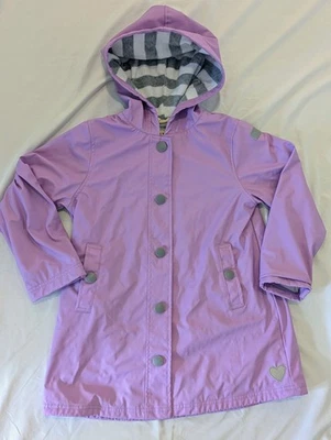 Chaqueta de Lluvia Hatley Niñas Lila Talla 5 Impermeable Abotonada Forrada de Vellón Gris Blanco Foto 1 de 4