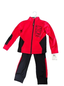 Nike Kids Tracksuit 2 Piece Size 5. New With Tags . Original Price $52 - Picture 1 of 8