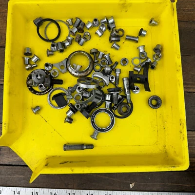 Lote espaciador de pernos de plato de colección cubierta antipolvo tornillo Sugino Suntour piezas de bicicleta A4 Foto 1 de 4