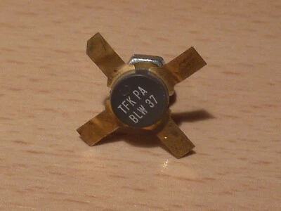 HF-Leistungstransistor BLW37 (Si, NPN, 800 MHz, 15 Watt), Hersteller: Telefunken - Bild 1 von 2
