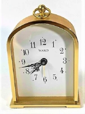 Reloj Wako Mantel Oro Forma Arqueada, Acabado Latón 4.25"x3"  Foto 1 de 4