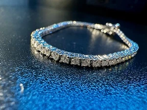 Diamond Tennis Bracelet 1.71 ct VVS1 Moissanite 6 in - Picture 1 of 4