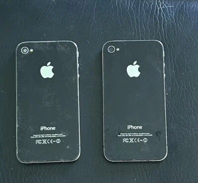 Apple iPhone 4 - 16 GB - Black - Image 1 of 2