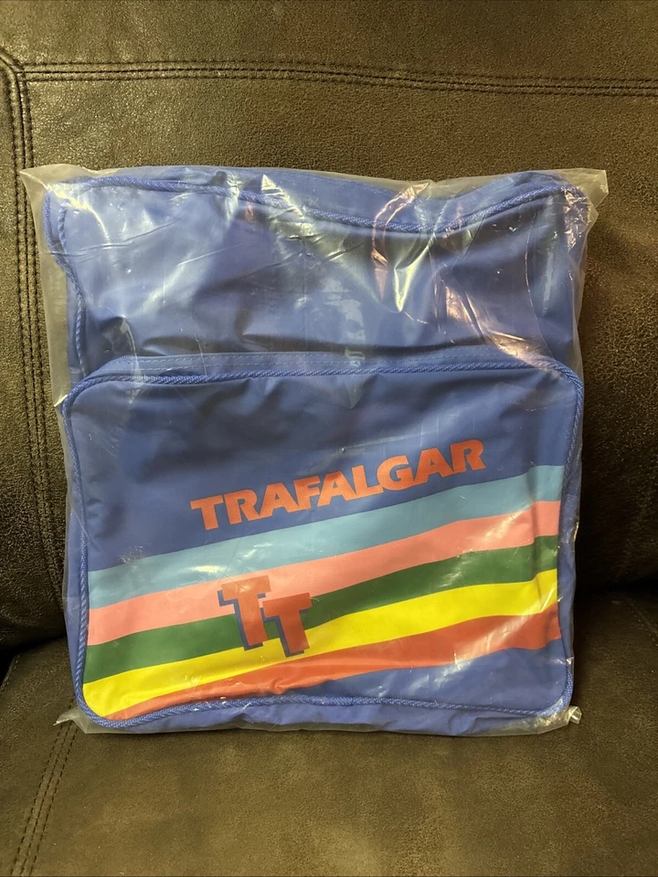 Trafalgar Shoulder Messenger Bag Vintage 80's Rainbow Blue Travel Bag - Image 1 of 1