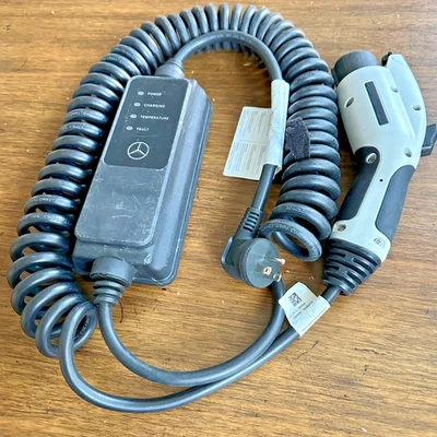Mercedes Benz GLC300e GLC350e e350e EV Charger plug-in hybrid charging cord 120v - Image 1 of 4