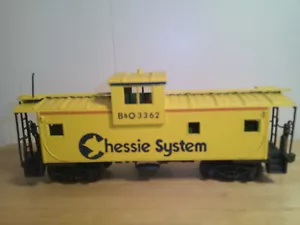 VINTAGE ATLAS 2 RAIL O SCALE B&O CHESSIE SYSTEM CABOOSE IN NEAR MINT CONDITION - Picture 1 of 5