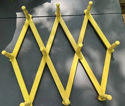 De Colección Madera 10 Clavijas Colgante Pared Acordeón Gancho Expandible Organizador Amarillo Foto 1 de 4