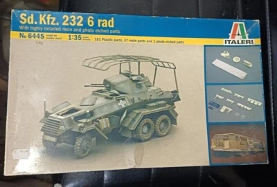 SD.KFZ 232 6 RAD 1/35 MODEL KIT  6445 AUTO BLINDATA TEDESCA ITALERI SIGILLATO - Immagine 1 di 4
