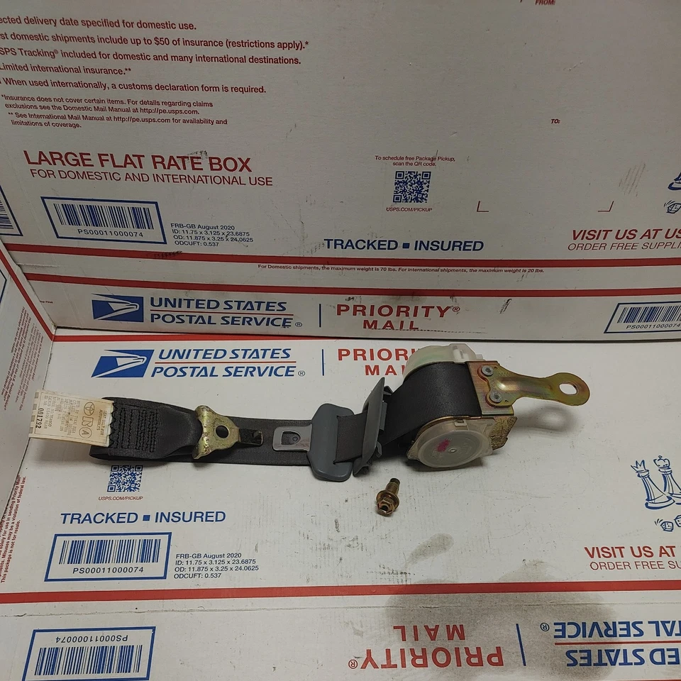 1995 1996 1997 Lexus LS400 4 Dr cinza cinto de segurança traseiro esquerdo segunda fila 7337050100B0 - Imagem 1 de 4