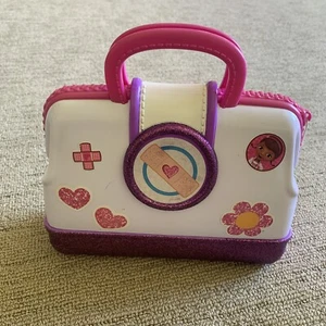 Disney Doc Mcstuffins Doctor's Bag Ages 3+ - Picture 1 of 4