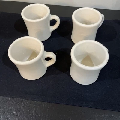 4 Vintage Victor diner mugs - Image 1 of 4