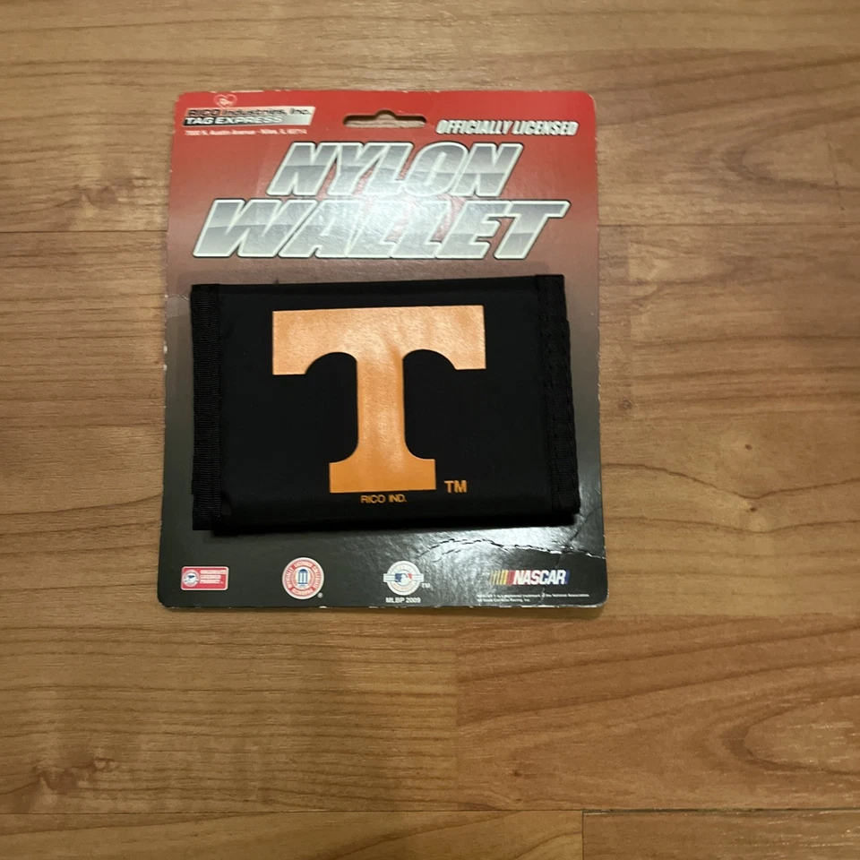 Caseys Distributing 2499499041 Tennessee Volunteers Nylon Trifold Wallet