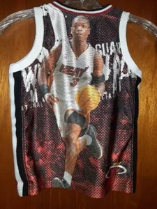 DWAYNE WADE MIAMI HEAT Picture Image Youth Small (6-8) Majestic Jersey EUC - Picture 1 of 3