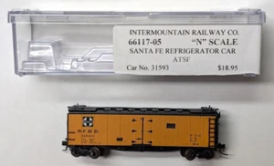 Intermountain 66117-05 Santa Fe ATSF SFRD 31593 no slogan refrigerator car - Picture 1 of 3