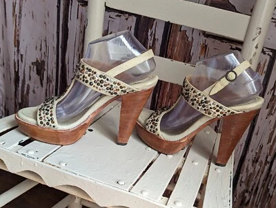 Frye Platform Heels Pre Owned 9.5 - Image 1 of 4