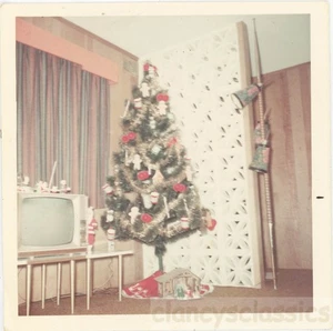 1960 Pastel Color Mid Century TV FAKE Christmas Tree Nativity Stark Mod WOW! - Picture 1 of 1