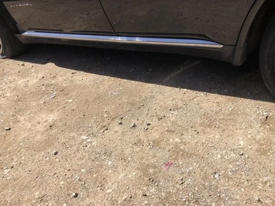 Dodge Durango 2016 panel basculante moldeado 930247 Foto 1 de 4