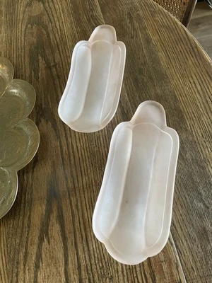 Vintage Frosted Pink Banana Split Dish Ice Cream Sundae Glassware 2 - Image 1 of 4