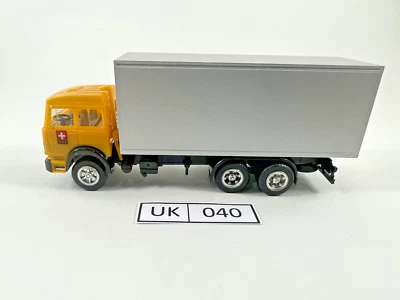 HERPA IVECO OM Titano Turbo "PTT Schweizer Post" H0 1:87 "SKU UK040" - Ref. F005 - Photo 1/4