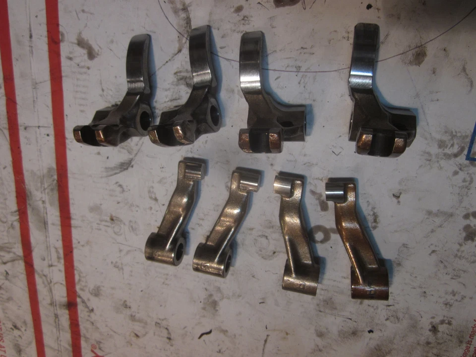 Juego de brazos basculantes Ducati 748 916 996  Foto 1 de 1