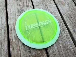 NEW Dynamic Discs Lucid Ice Orbit Trespass 175g Green Disc Golf Distance Driver - Picture 1 of 2