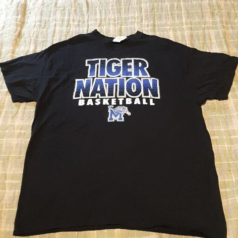 MEMPHIS TIGERS BLACK SHIRT 👕 SIZE X-LARGE Cover